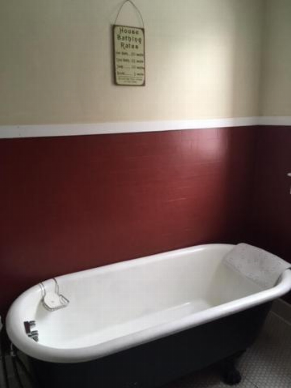 Victorian Charm Inn Image 16