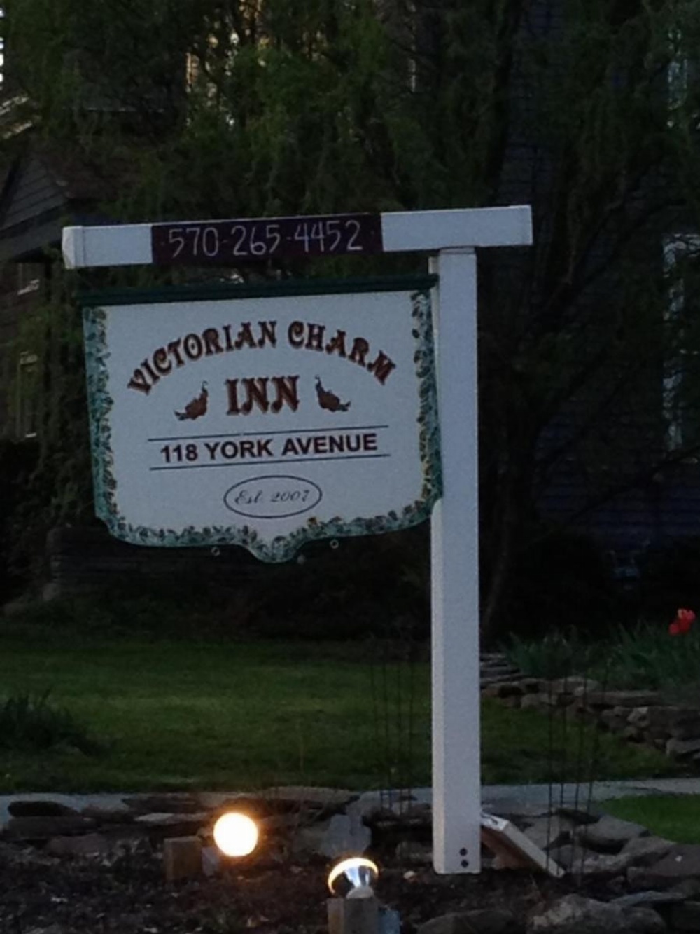 Victorian Charm Inn Image 7